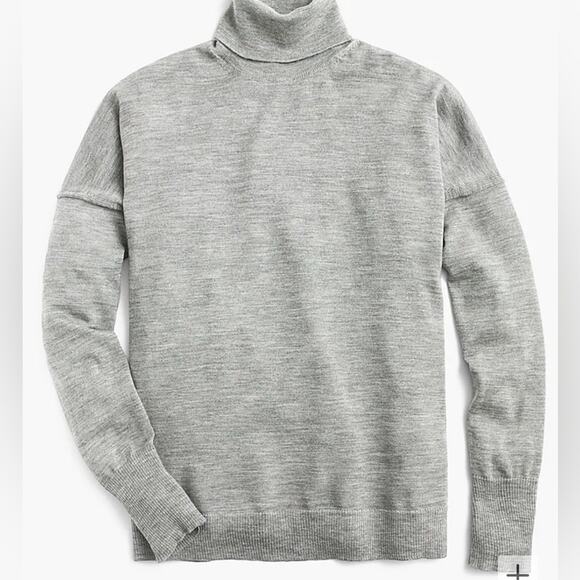 J Crew Soft Merino wool turtleneck sweater with side slits oversized - Picture 3 of 10